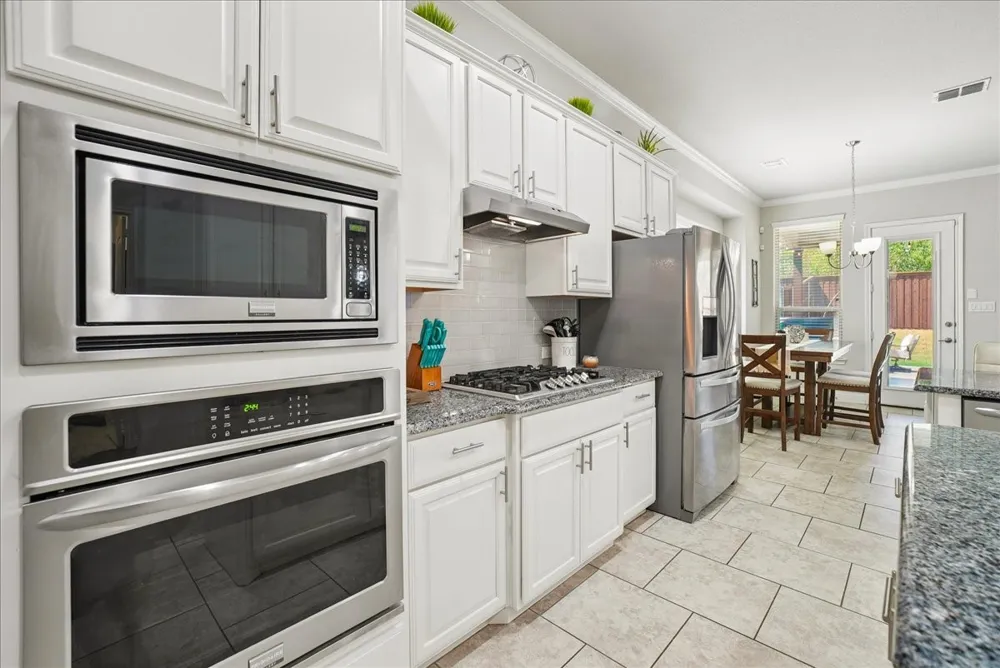 6749 Cambridge Drive North Richland Hills, TX 76180