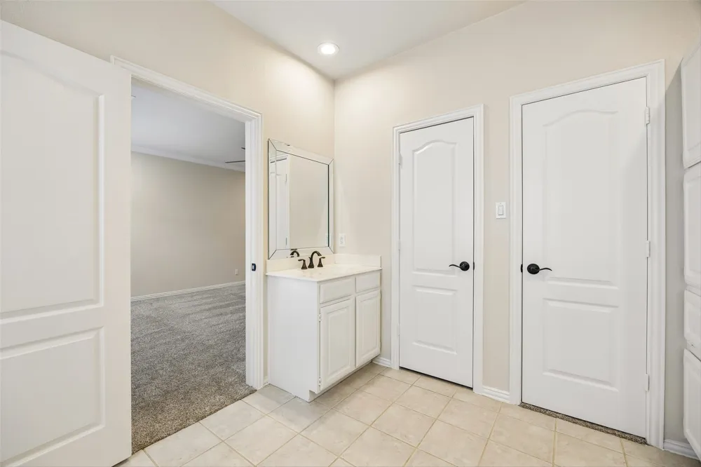 2824 Meadowside Drive McKinney, TX 75071