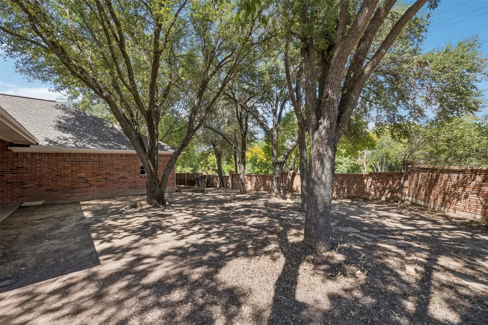 2824 Meadowside Drive McKinney, TX 75071