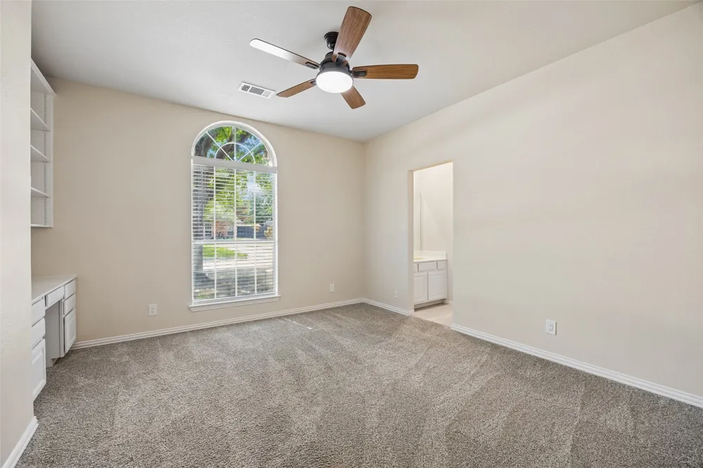 2824 Meadowside Drive McKinney, TX 75071