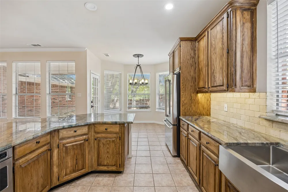 2824 Meadowside Drive McKinney, TX 75071