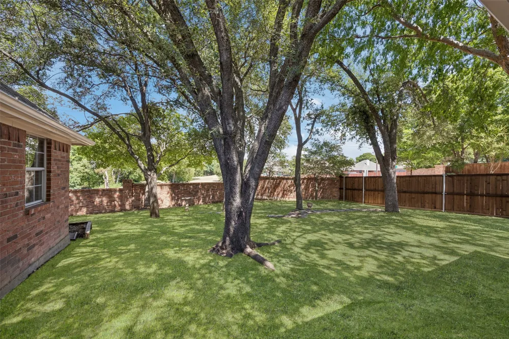 2824 Meadowside Drive McKinney, TX 75071