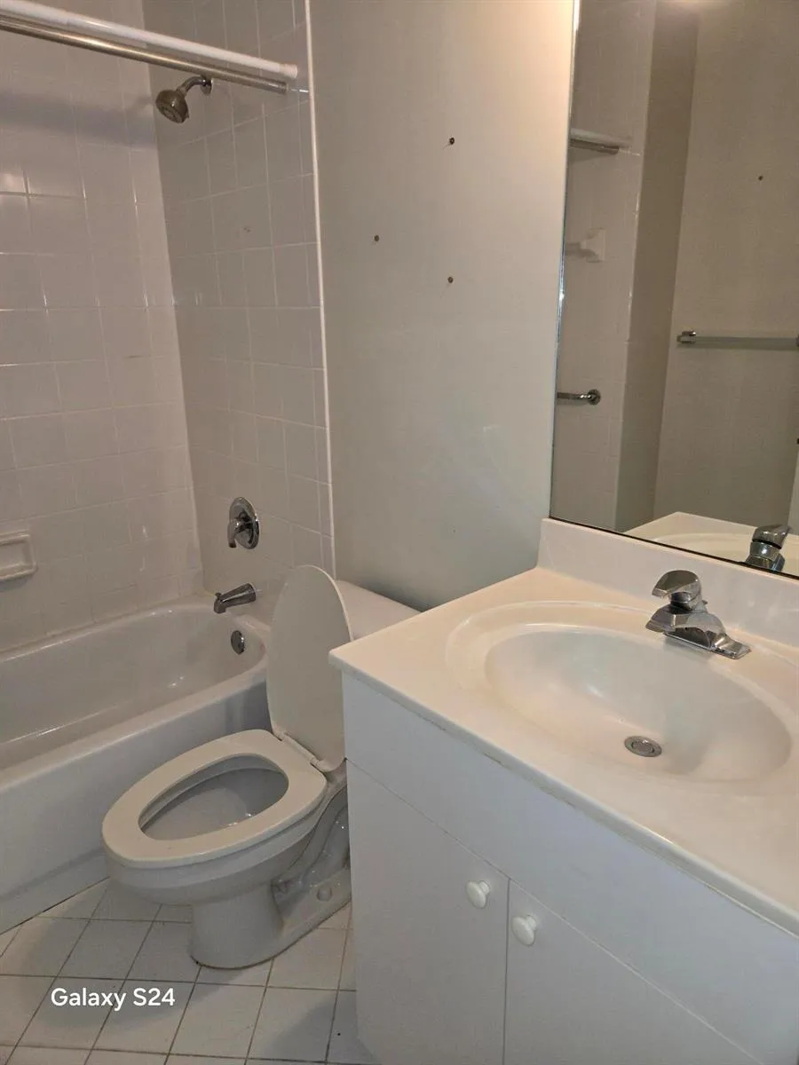 12418 Crystal Pointe Drive #202 Boynton Beach, FL 33437