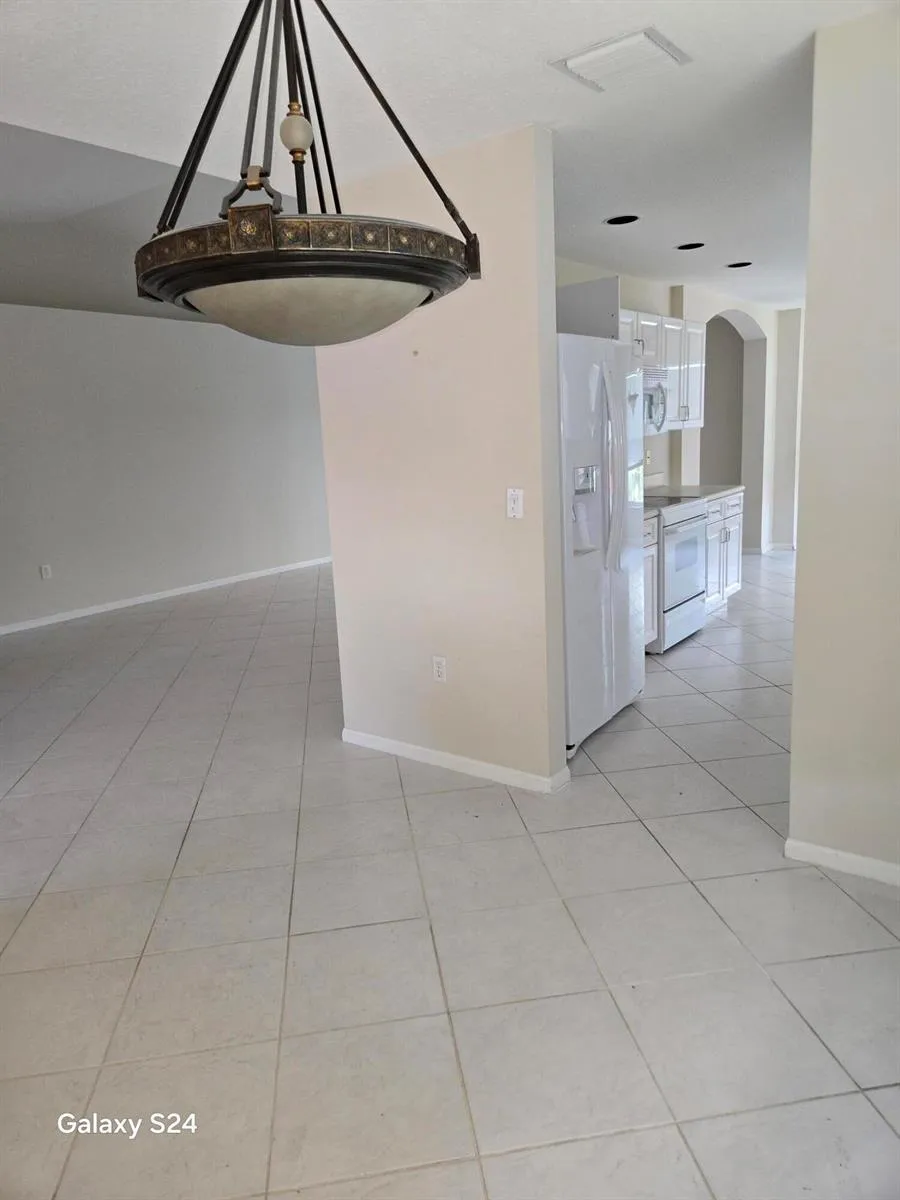 12418 Crystal Pointe Drive #202 Boynton Beach, FL 33437