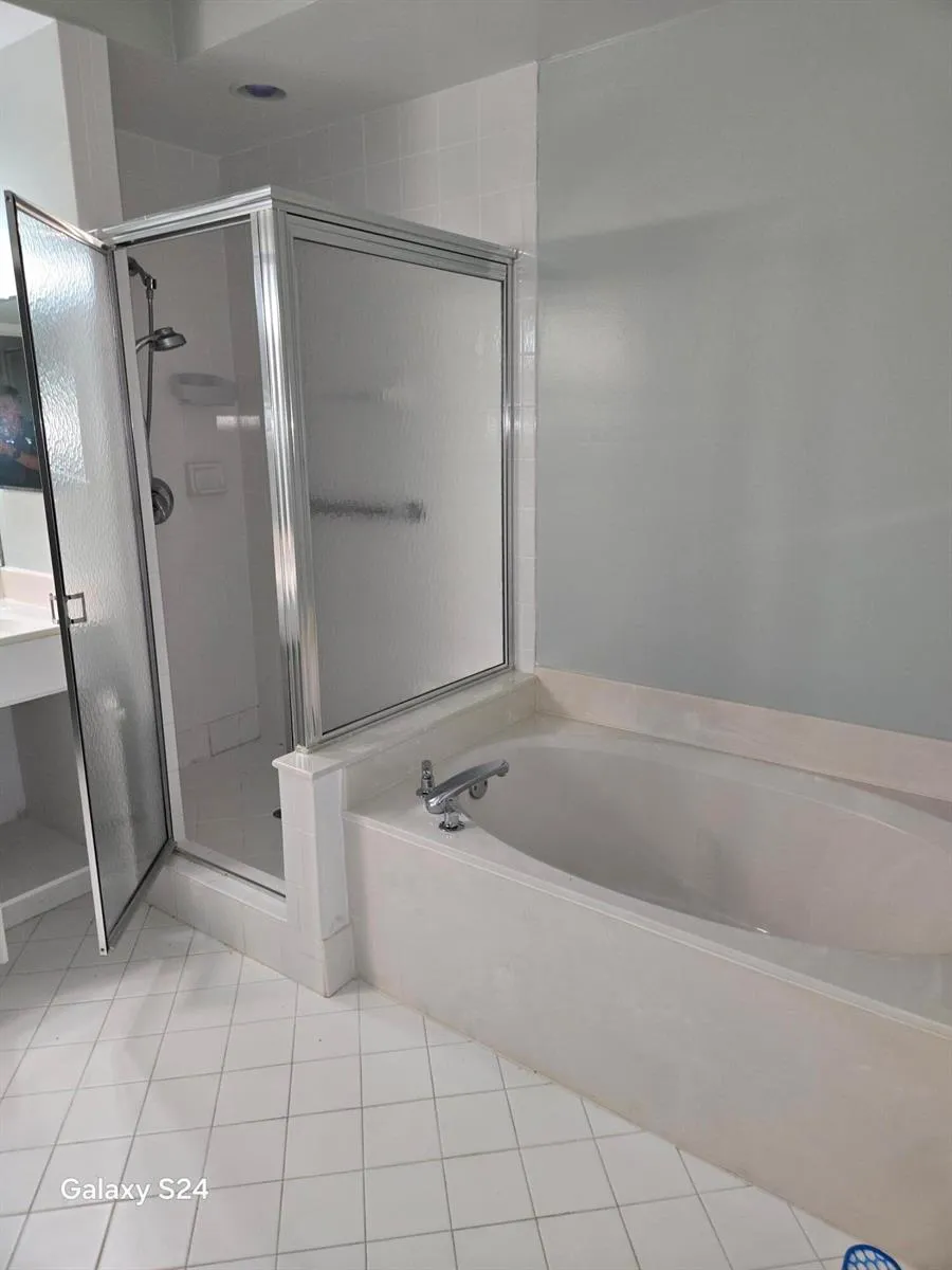 12418 Crystal Pointe Drive #202 Boynton Beach, FL 33437