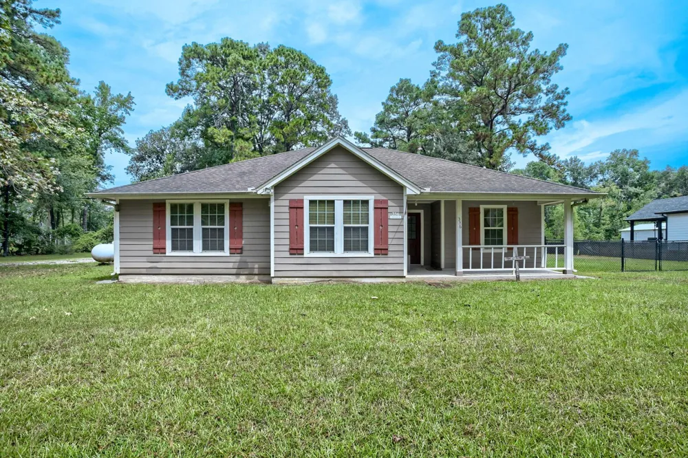 336 Wild Oak Drive Huffman, TX 77336