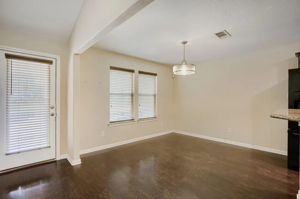 336 Wild Oak Drive Huffman, TX 77336