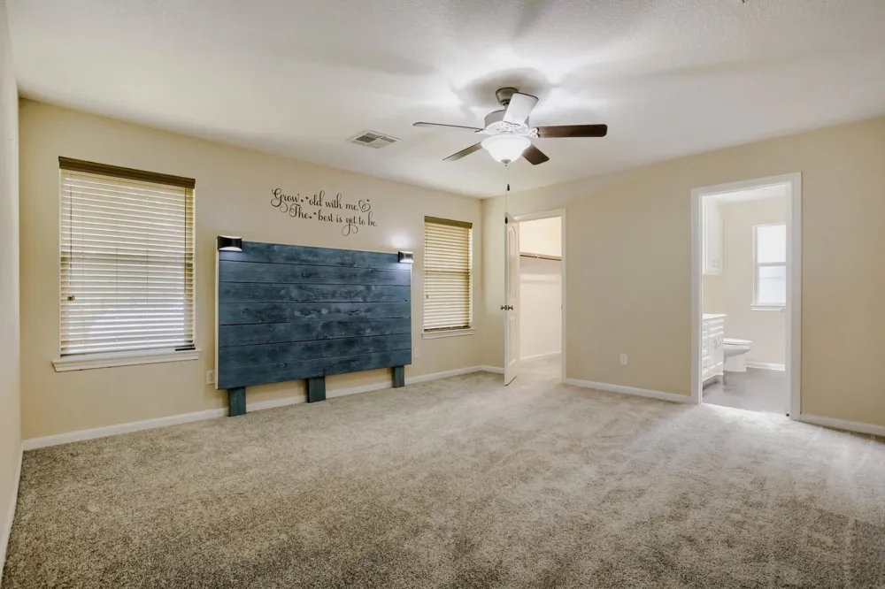 336 Wild Oak Drive Huffman, TX 77336