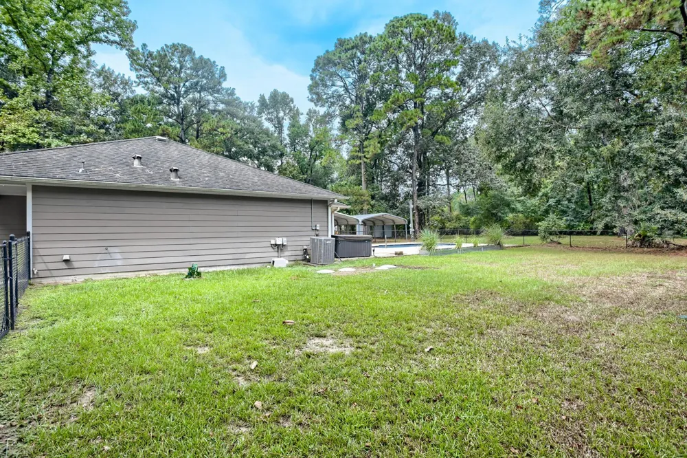 336 Wild Oak Drive Huffman, TX 77336