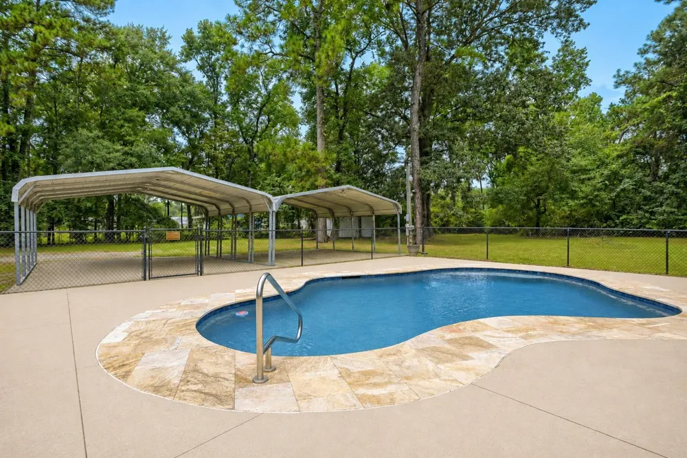 336 Wild Oak Drive Huffman, TX 77336