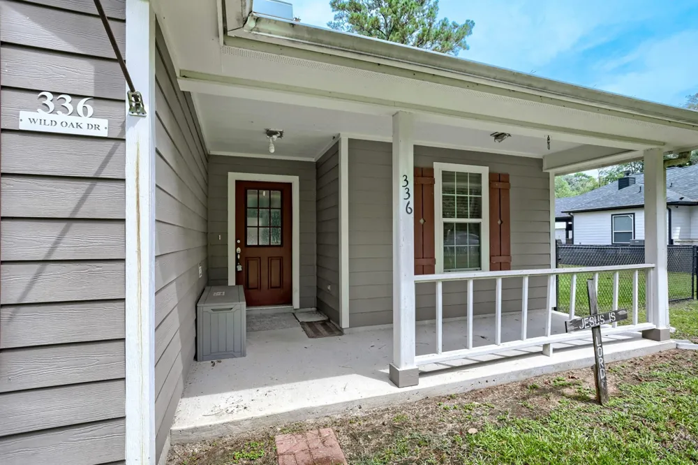 336 Wild Oak Drive Huffman, TX 77336