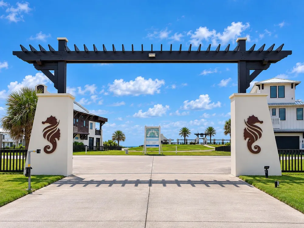 412 Seagrass Gilchrist, TX 77617