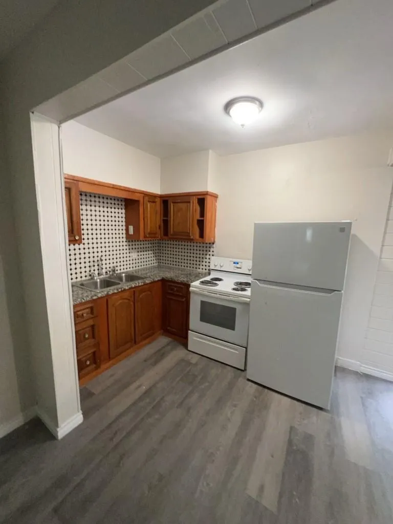 310 Rockisland Street #2 Angleton, TX 77515