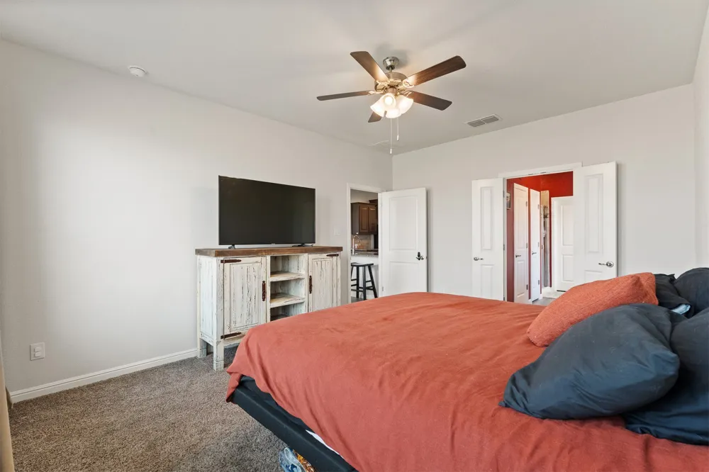 1812 Millbrae Road Cleburne, TX 76033