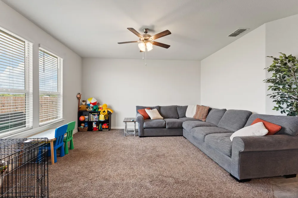 1812 Millbrae Road Cleburne, TX 76033