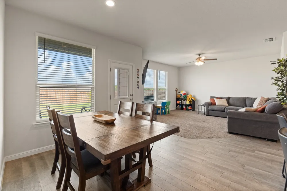 1812 Millbrae Road Cleburne, TX 76033