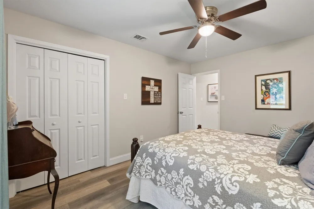 1124 Green River Trail Cleburne, TX 76033