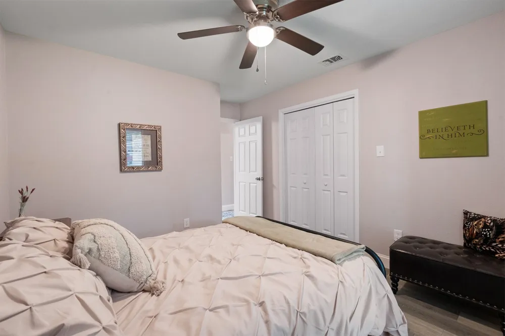 1124 Green River Trail Cleburne, TX 76033