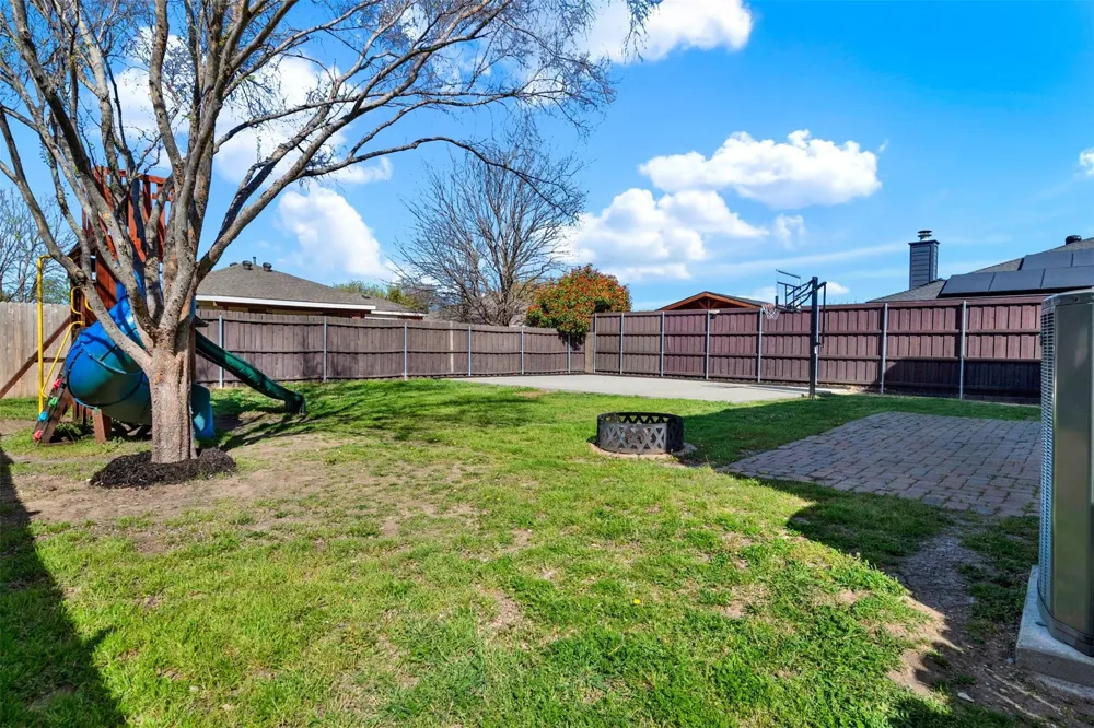2117 Breanna Way Little Elm, TX 75068