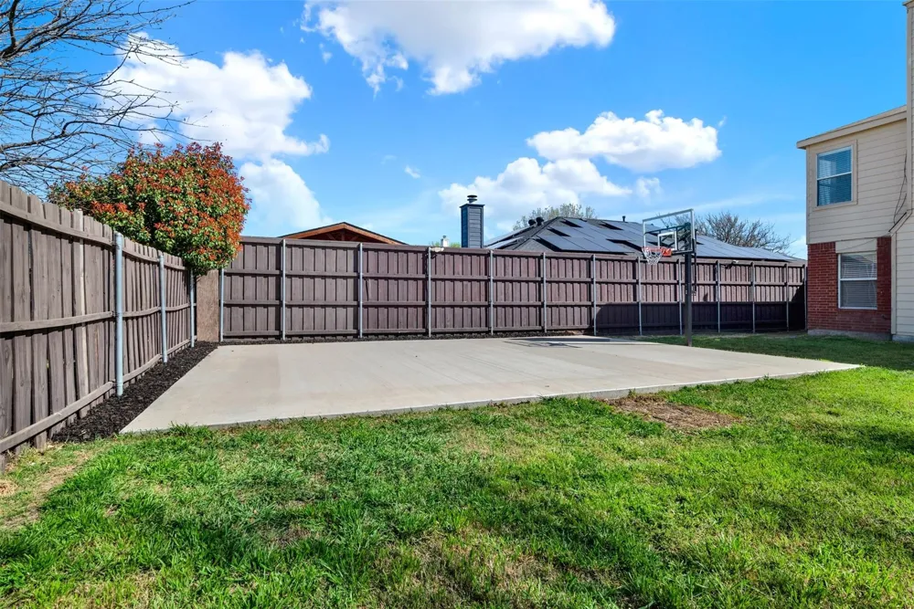 2117 Breanna Way Little Elm, TX 75068
