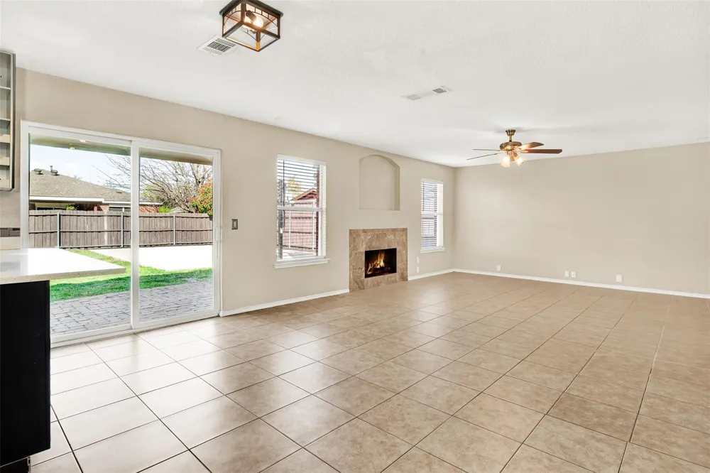 2117 Breanna Way Little Elm, TX 75068