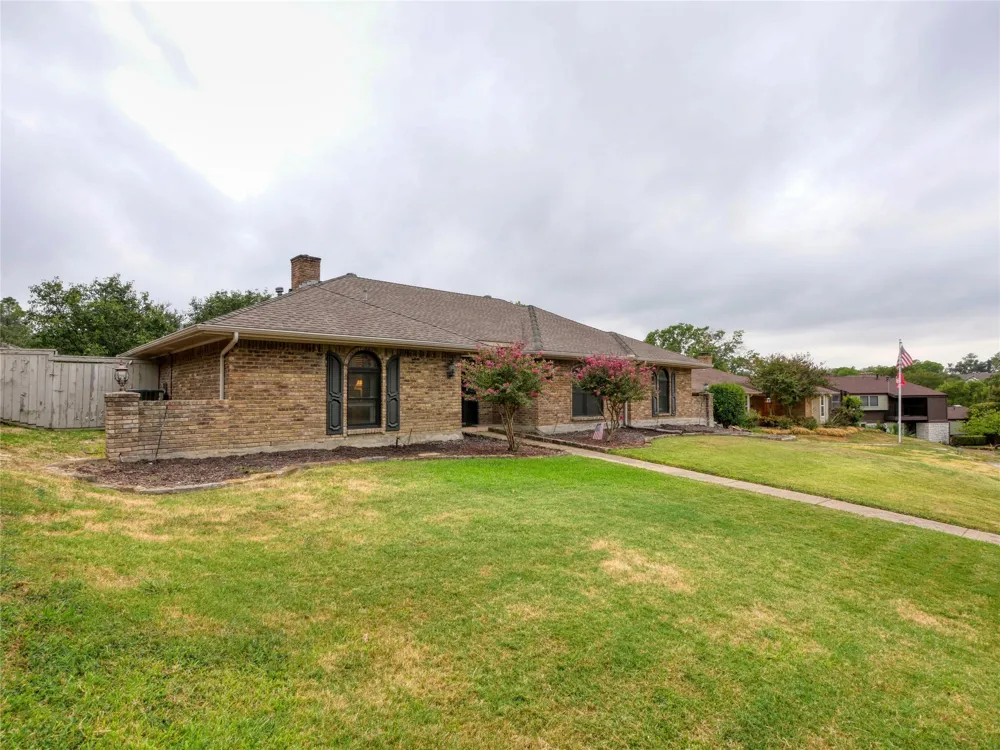 1409 Sun Valley Drive Garland, TX 75043