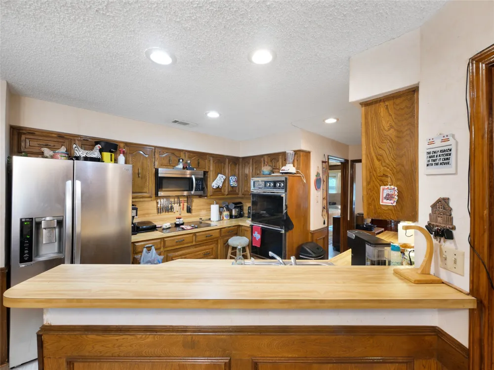 1409 Sun Valley Drive Garland, TX 75043