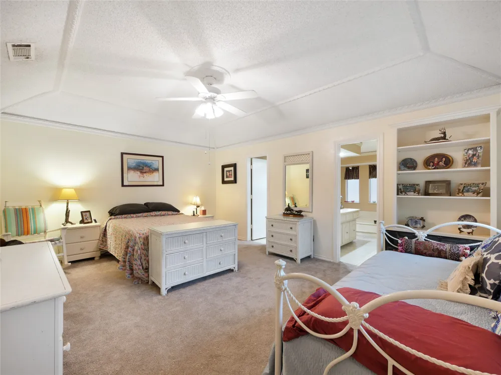 1409 Sun Valley Drive Garland, TX 75043