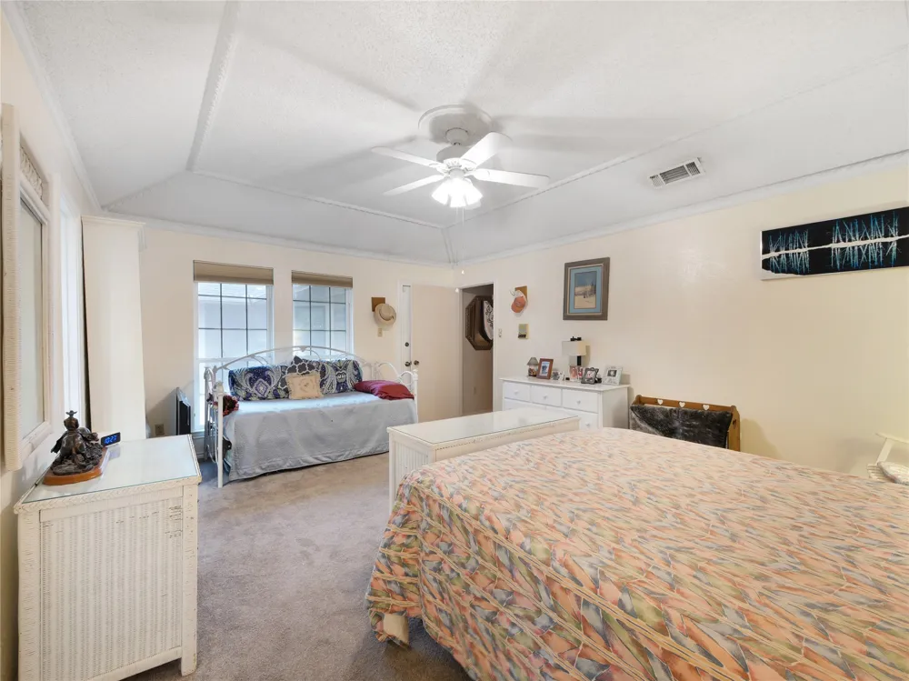 1409 Sun Valley Drive Garland, TX 75043