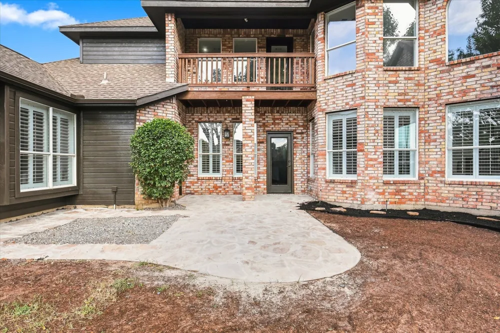 1072 Cornell Drive Carrollton, TX 75007