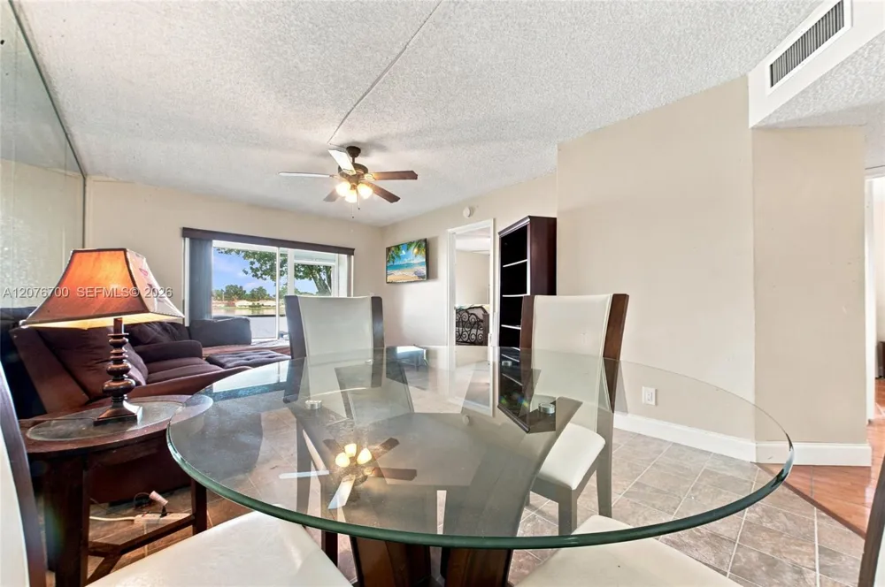 5510 Lakeside Dr #108 Margate, FL 33063
