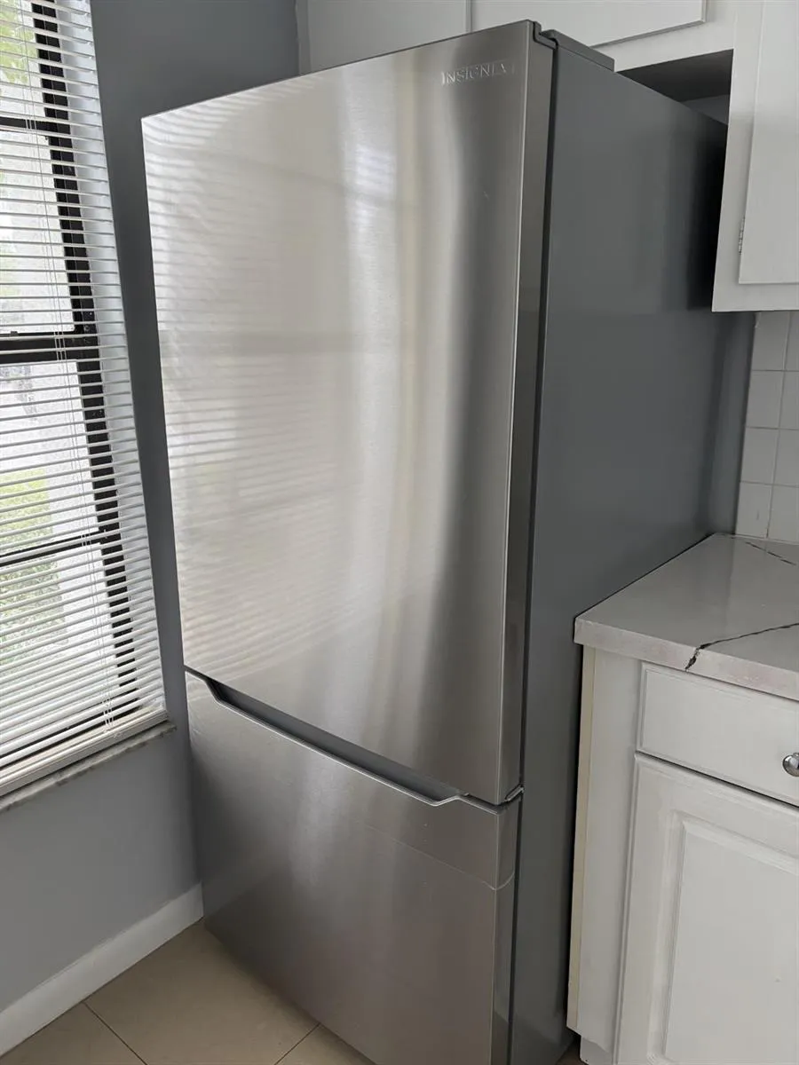 201 Lake Pointe Drive #107 Oakland Park, FL 33309