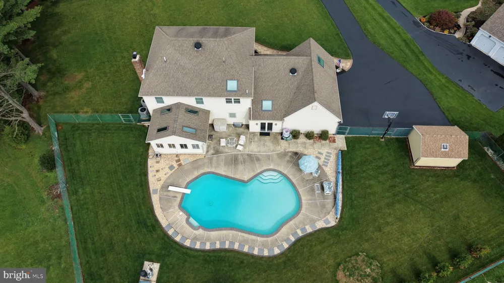 808 PATTERSON DRIVE Lansdale, PA 19446