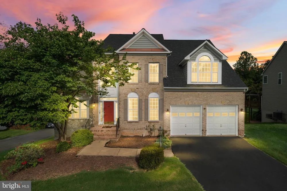 7608 MCWEADON LANE Springfield, VA 22150