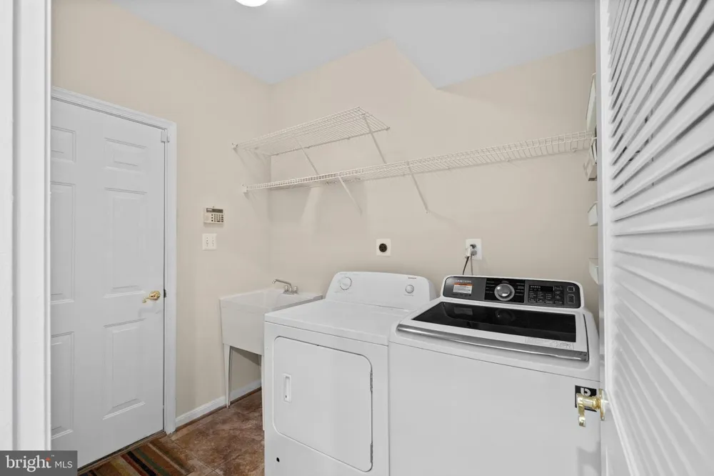 7608 MCWEADON LANE Springfield, VA 22150