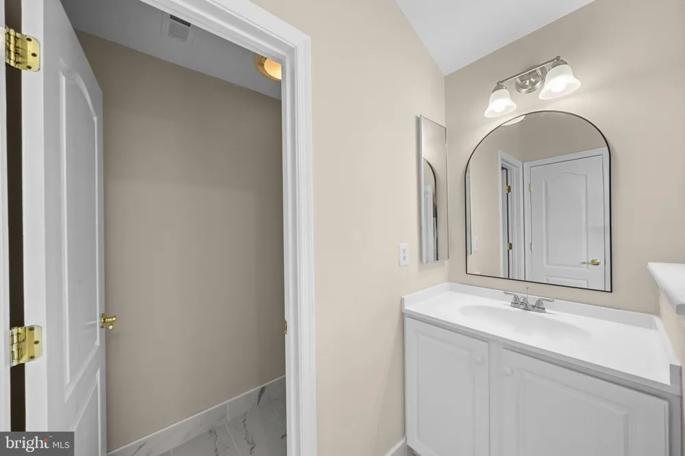 7608 MCWEADON LANE Springfield, VA 22150