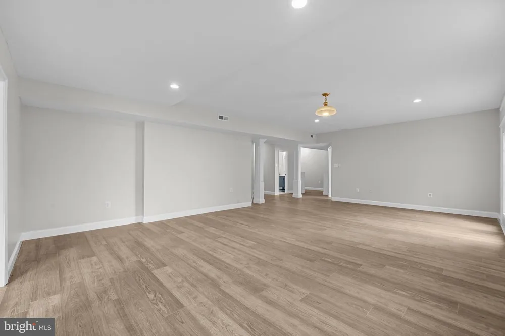 7608 MCWEADON LANE Springfield, VA 22150
