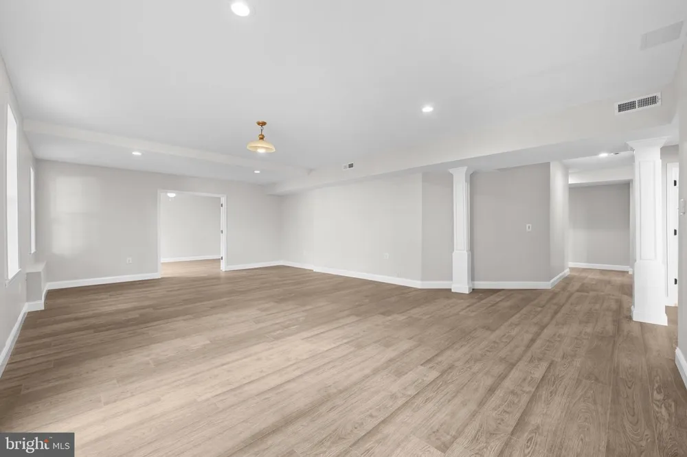 7608 MCWEADON LANE Springfield, VA 22150