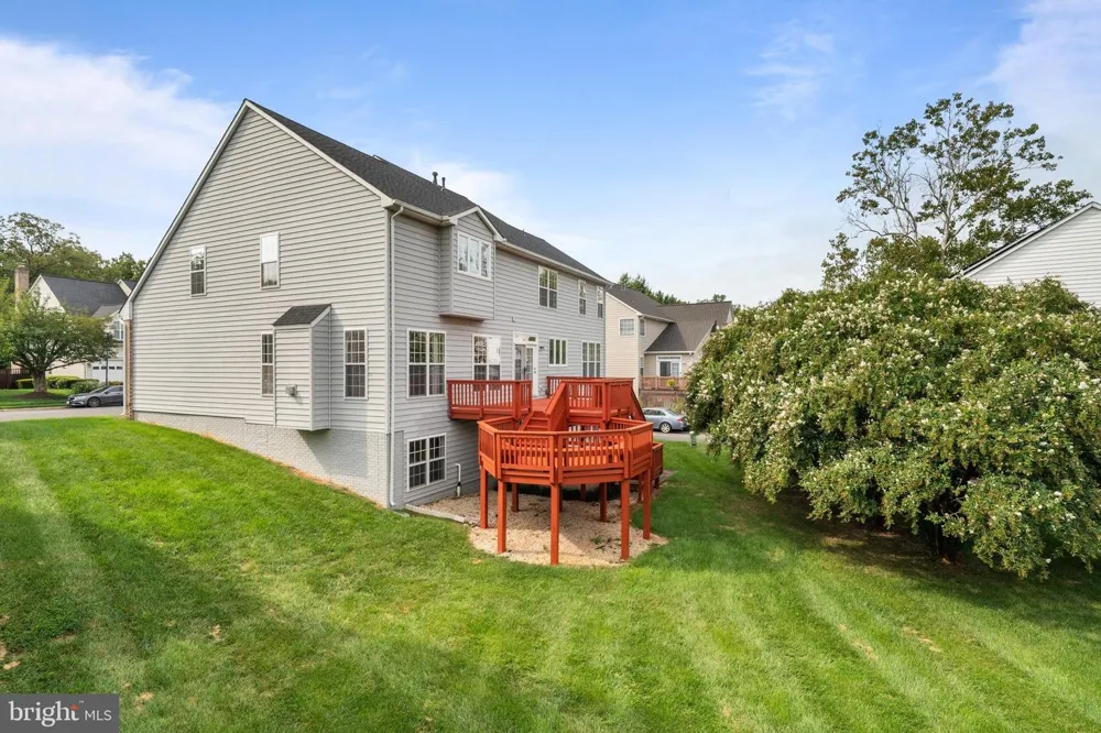 7608 MCWEADON LANE Springfield, VA 22150