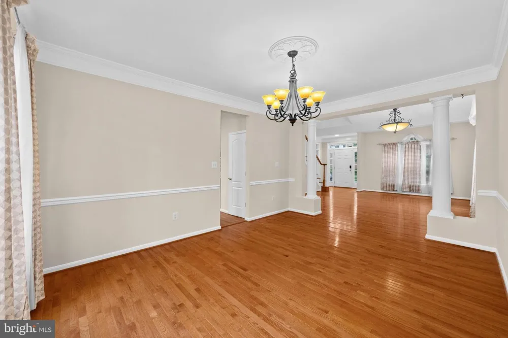 7608 MCWEADON LANE Springfield, VA 22150