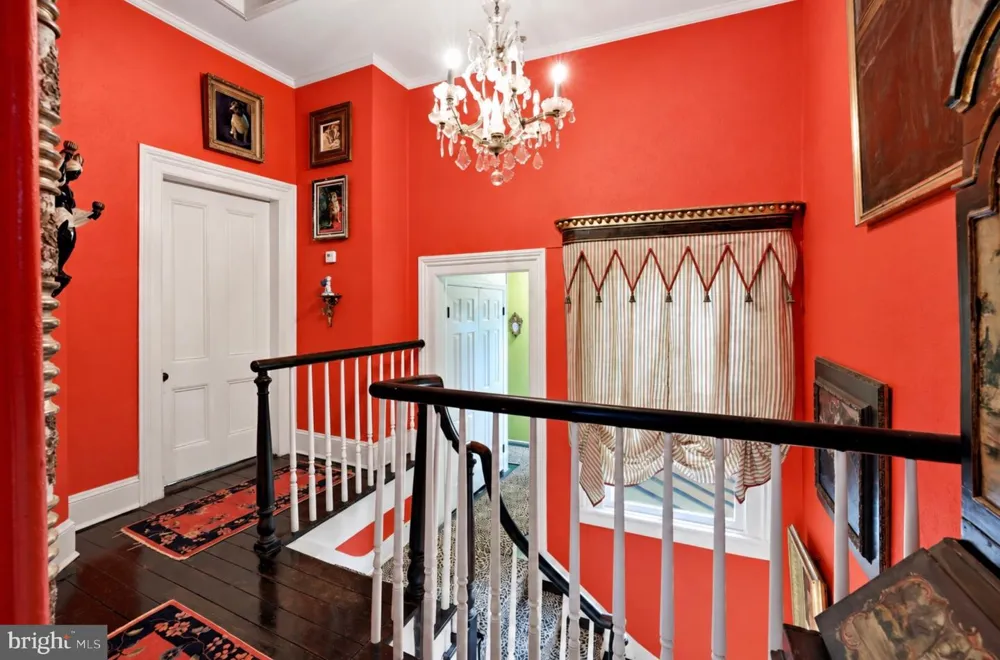 330 ALEXANDRIA PIKE Warrenton, VA 20186
