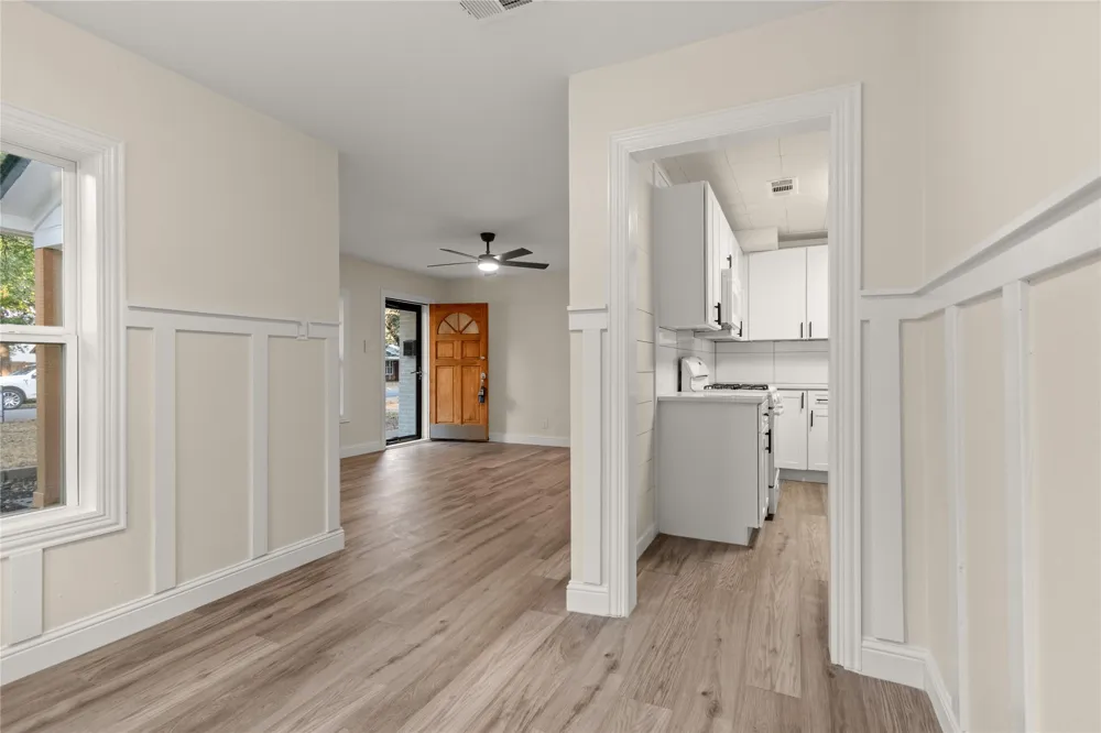 729 Thersa Drive River Oaks, TX 76114