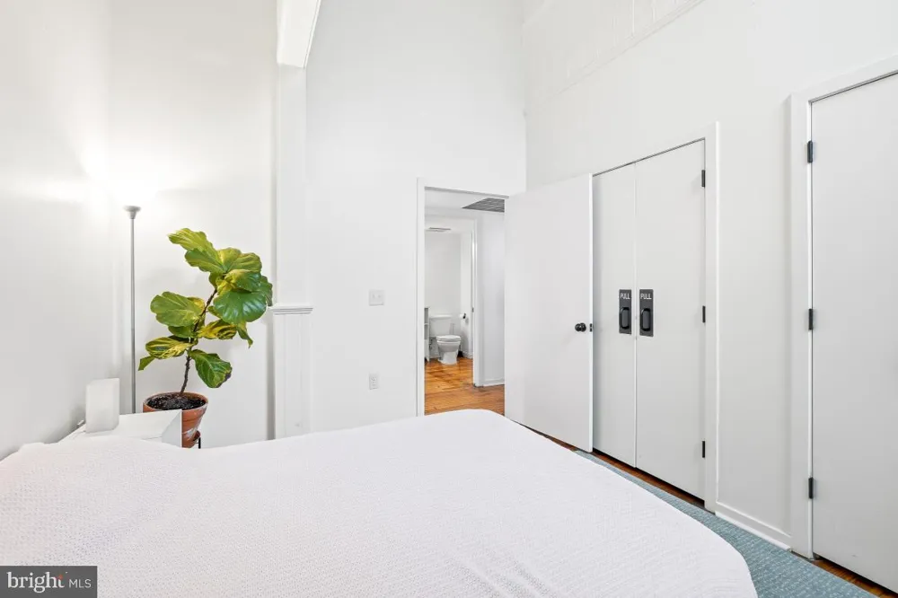 112 E WEST STREET #202 Baltimore, MD 21230