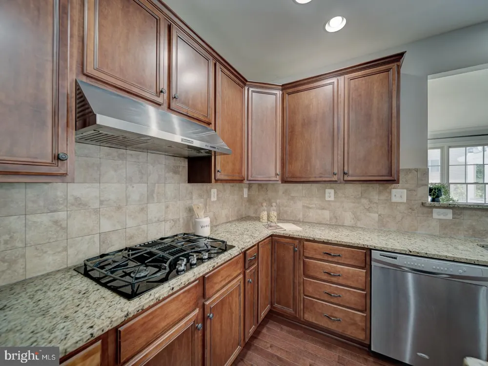 43320 BARNSTEAD DRIVE Ashburn, VA 20148