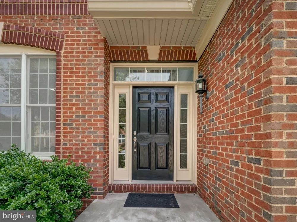 43320 BARNSTEAD DRIVE Ashburn, VA 20148