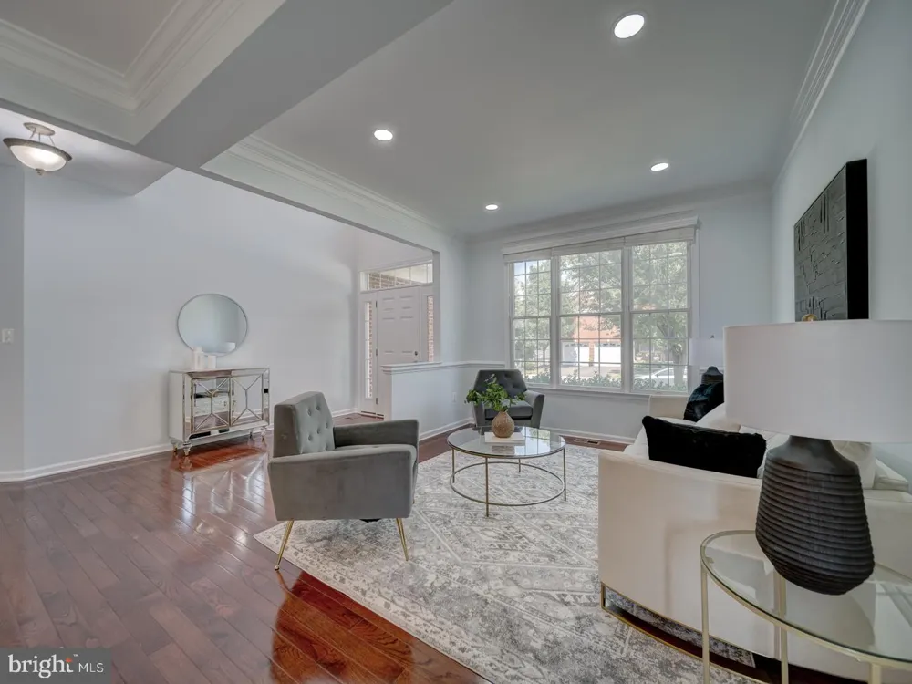 43320 BARNSTEAD DRIVE Ashburn, VA 20148