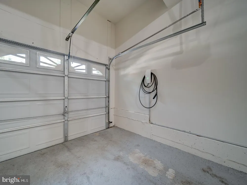 43320 BARNSTEAD DRIVE Ashburn, VA 20148