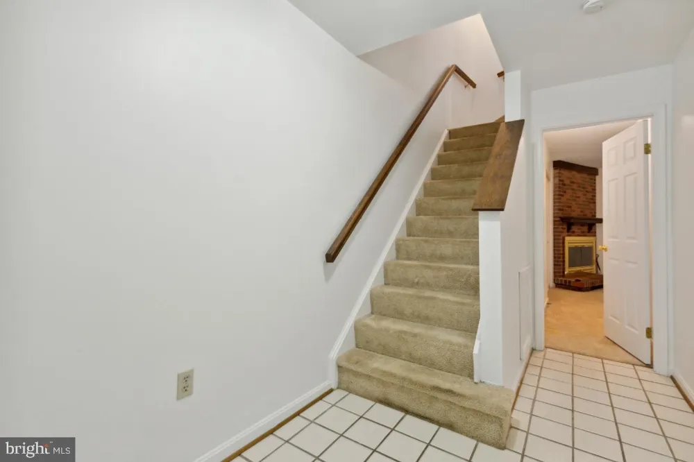 18221 FOX CHASE CIRCLE Olney, MD 20832
