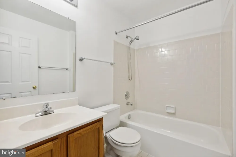 18221 FOX CHASE CIRCLE Olney, MD 20832