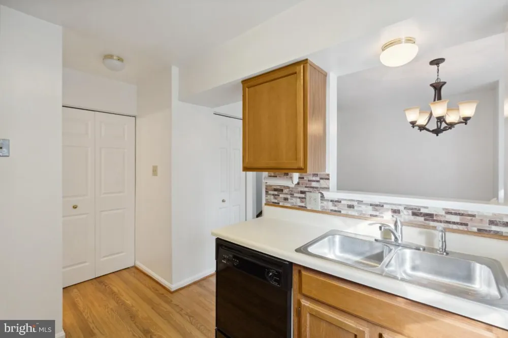 18221 FOX CHASE CIRCLE Olney, MD 20832